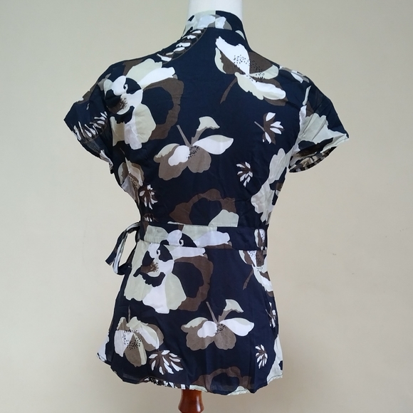 Regatta cotton floral wrap top - Picture 4 of 4
